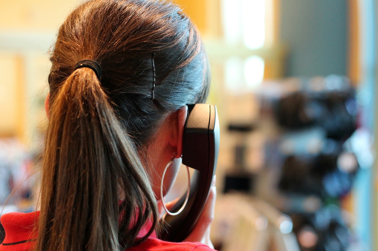You are currently viewing How Call Centers Improve Customer Satisfaction